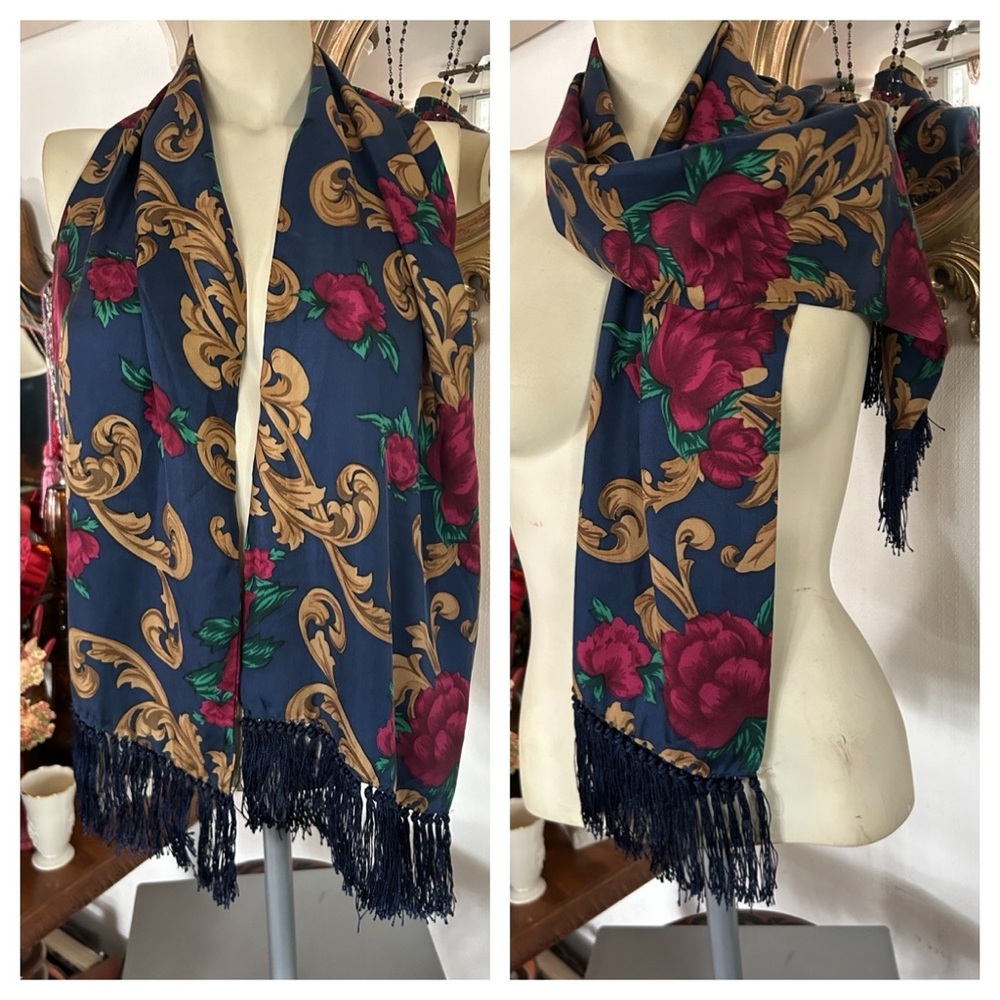 Vintage Blue Floral Print Scarf with Fringe - Picture 2 of 4